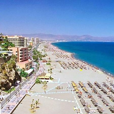 Estudio Con Vistas En Torremolinos Apartment Luaran gambar