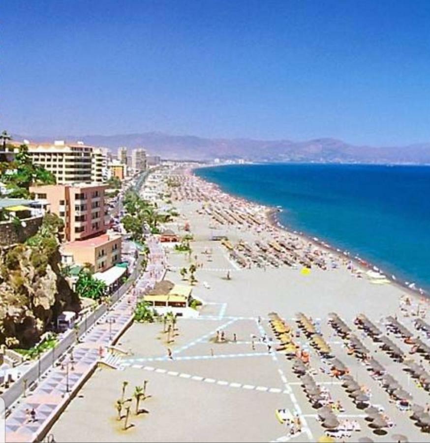 Estudio Con Vistas En Torremolinos Apartment Luaran gambar